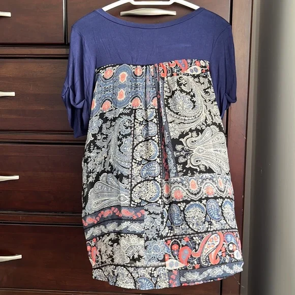 Honey Punch Seaside Mix Material Knit Top - Picture 7 of 11